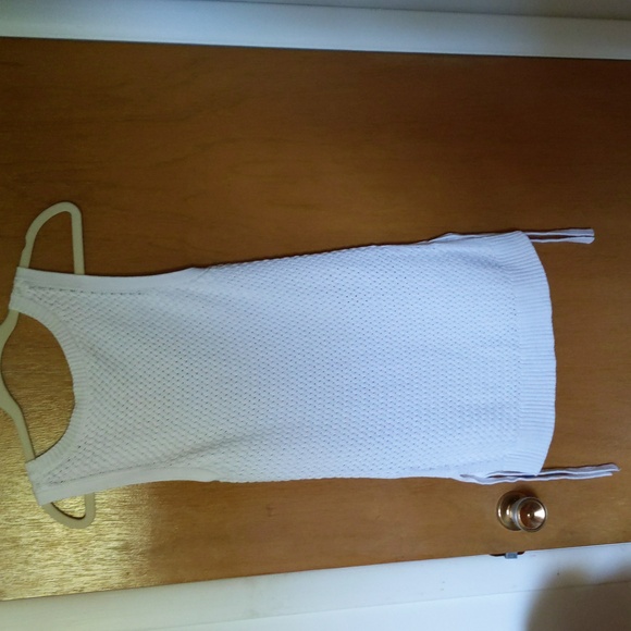 Tommy Bahama knit tank - Picture 5 of 5